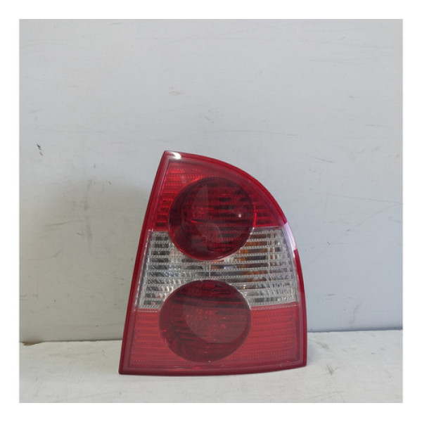 Lanterna Traseira Direita Vw Passat 2001 A 2005 12849