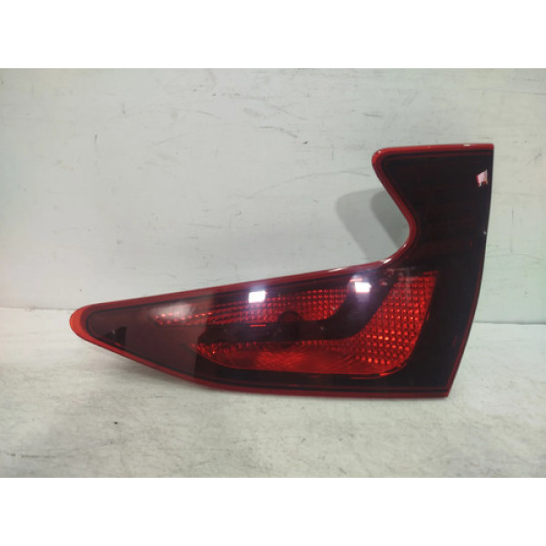 Lanterna Tampa Hb20 Hatch Fumê 2020 A 2022 Direito 26163 Direito/passageiro Vermelho