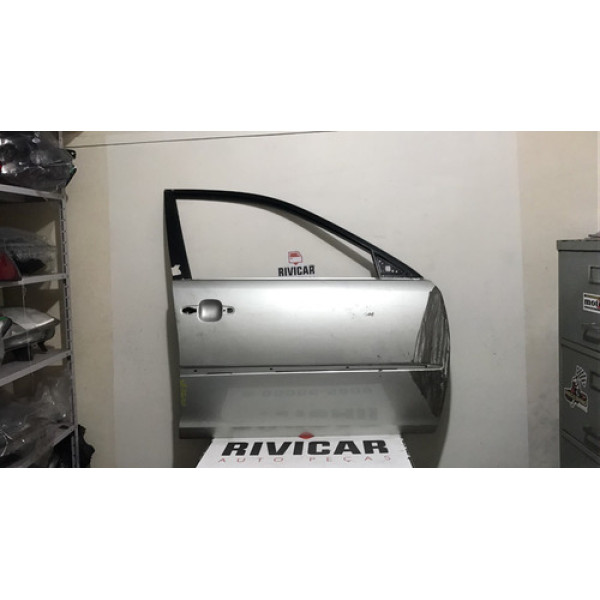 Porta Dianteira Direita Toyota Camry 2003/2005 Usado 1296