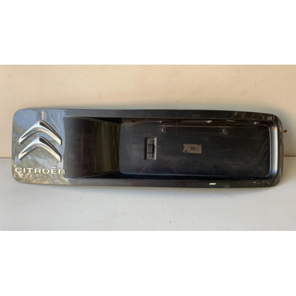 Moldura Aplique Citroen Aircross Luz De Placa Original 8538