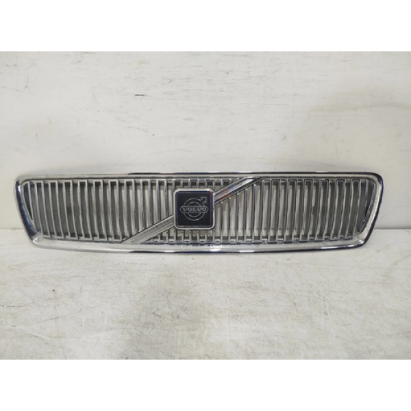 Grade Parachoque Volvo V40 1996 A 1998 Original 26239 Prateado Brilhante