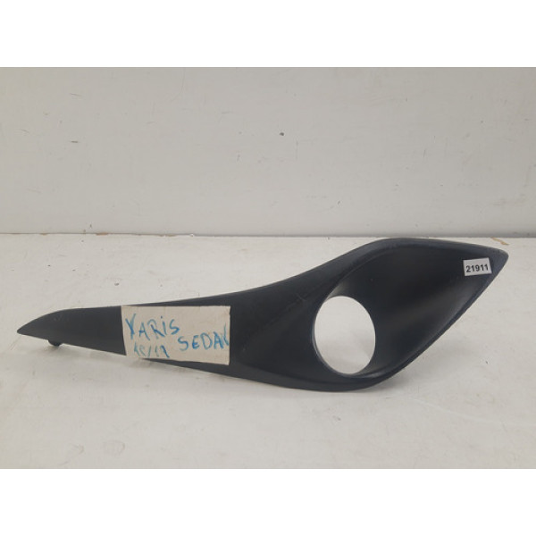 Moldura Farol De Milha Toyota Yaris L.d 18/20 Original 21911