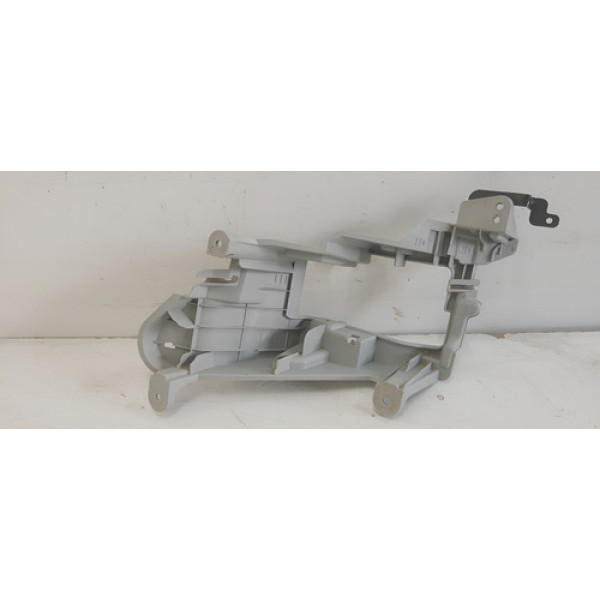 Moldura Milha Hyundai Veloster Esquerdo Original 24762