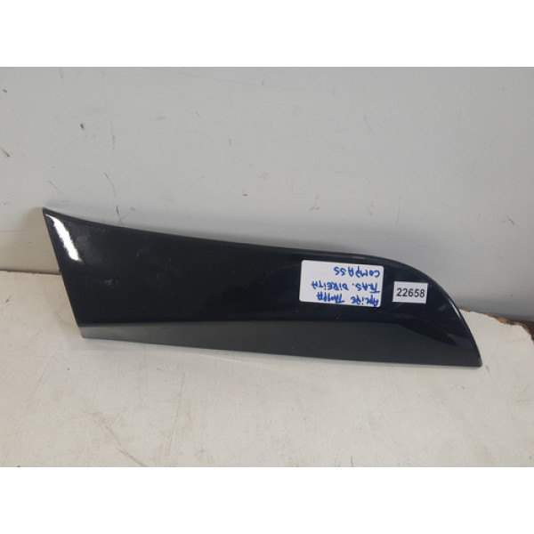 Aplique Moldura Tampa Traseira Compass L.d 14/21 Origi 22658