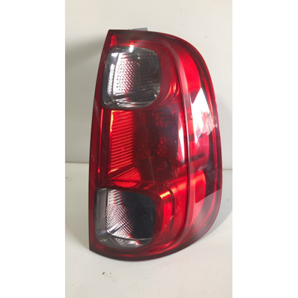 Lanterna Uno Vivace Way Original Usada Lado 6698 Direito