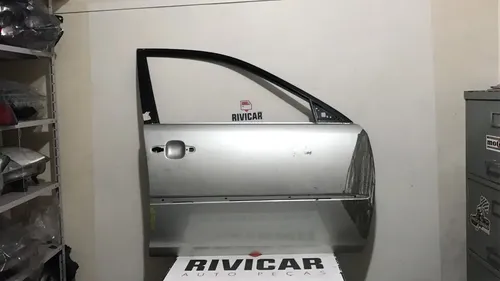 Porta Dianteira Direita Toyota Camry 2003/2005 Usado 1296 Dianteira Direito Cinza